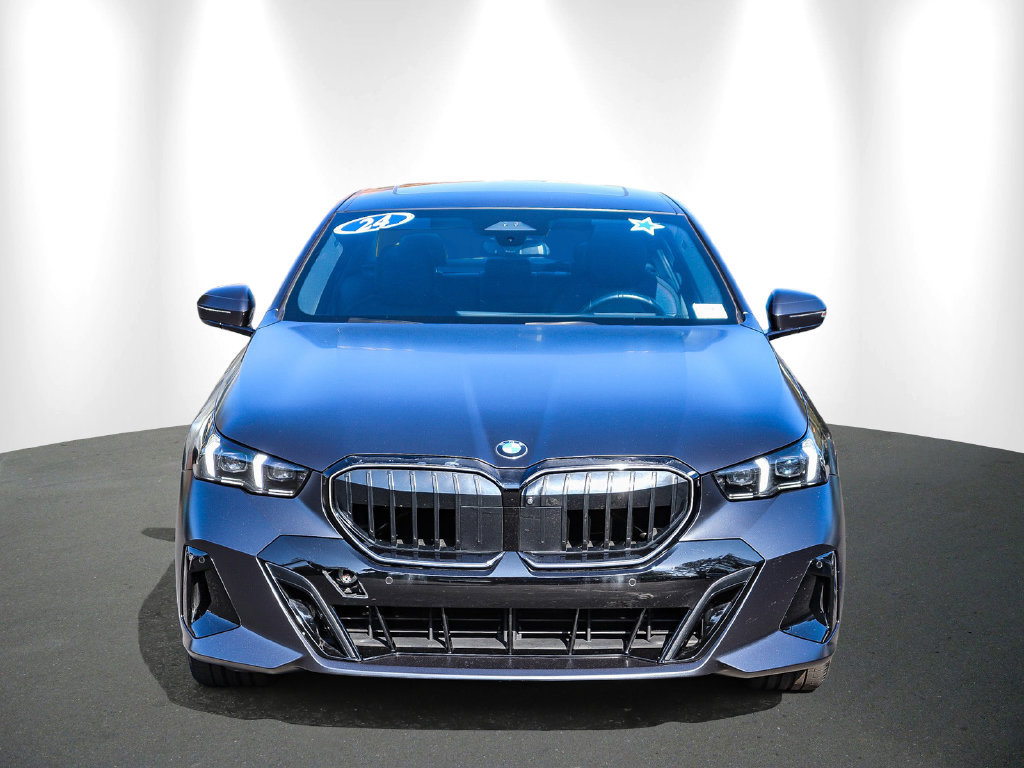 Certified 2024 BMW 530i w/ M Sport Package RWD image 2