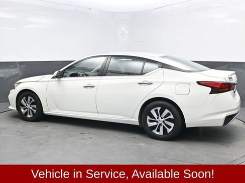 Used 2021 Nissan Altima 2.5 S FWD image 4