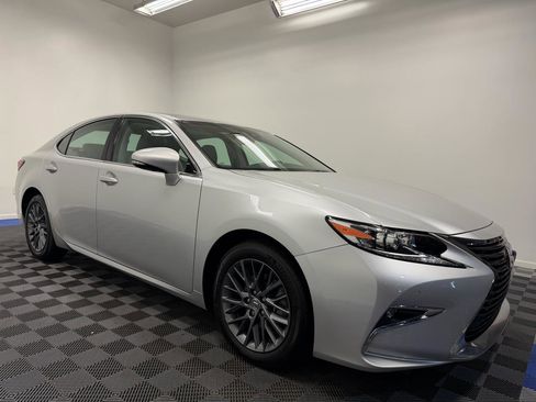 Used 2018 Lexus ES 350 w/ Premier Package FWD image 1