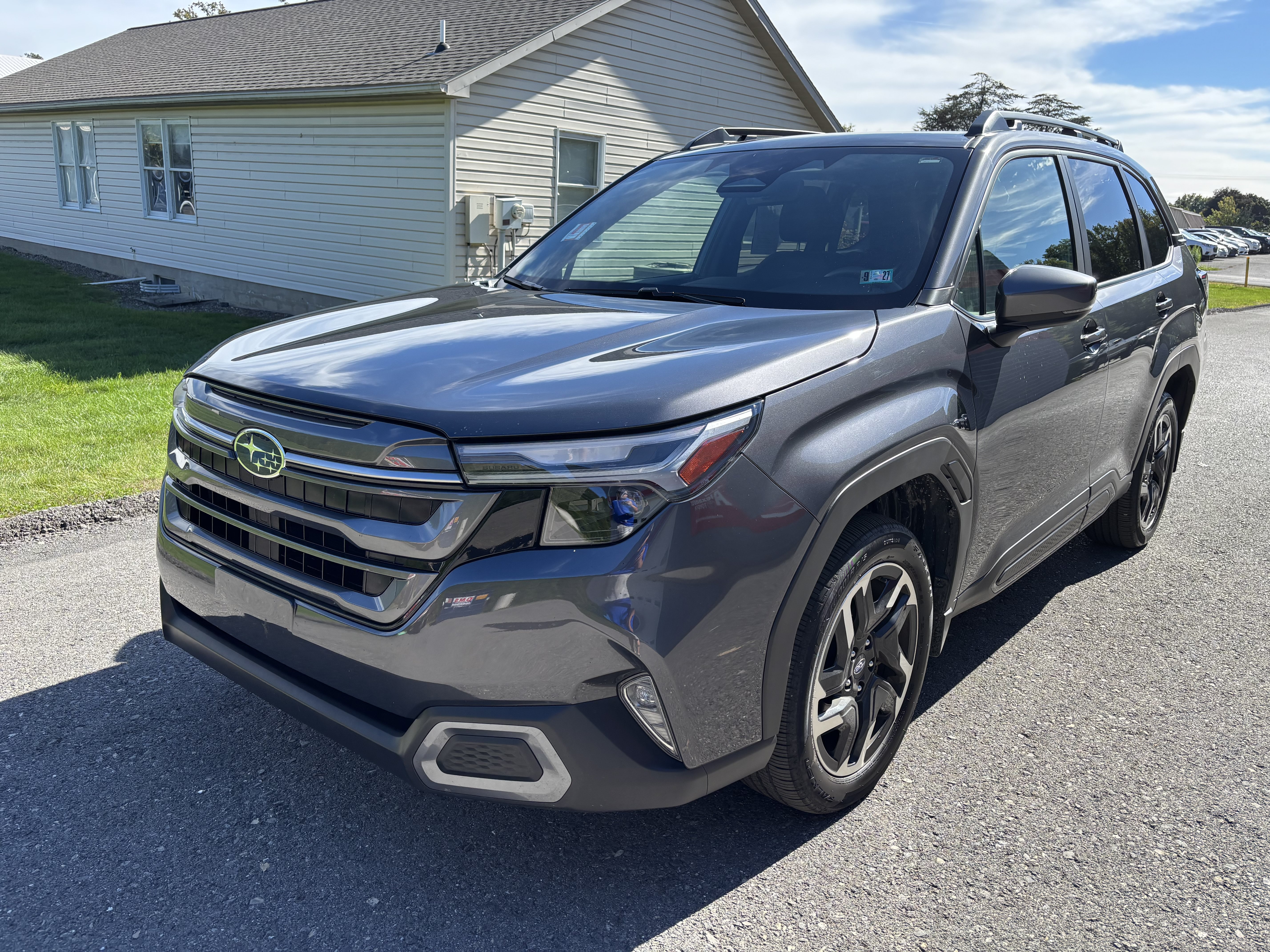 Used 2025 Subaru Forester Limited AWD/4WD image 8