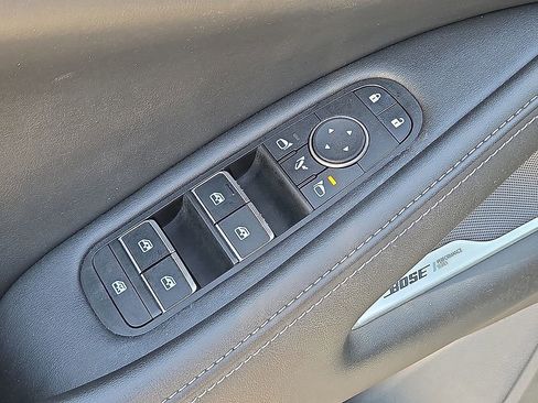 Used 2023 INFINITI QX60 Luxe w/ Vision Package FWD image 22