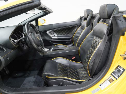 Used 2010 Lamborghini Gallardo LP 560-4 AWD/4WD image 9