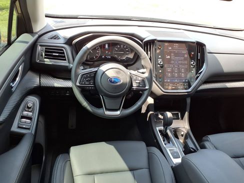 Used 2026 Subaru Ascent Premium AWD/4WD image 5