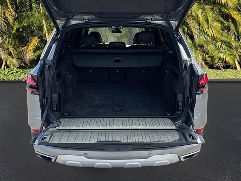 Used 2024 BMW X5 sDrive40i w/ Premium Package RWD image 25