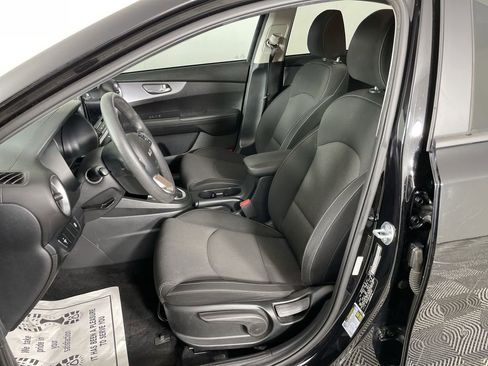 Used 2022 Kia Forte Sedan image 17