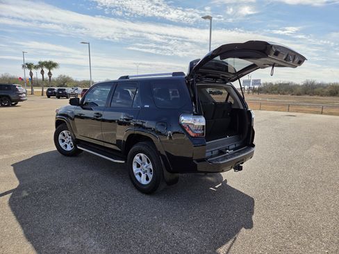 Used 2019 Toyota 4Runner SR5 Premium image 25
