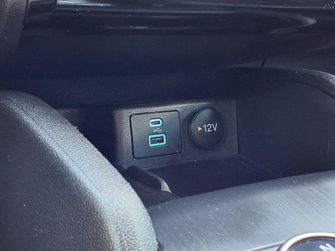 Used 2023 Ford Escape Platinum AWD/4WD image 15