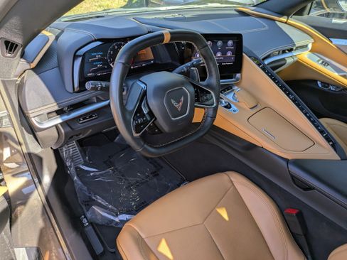 Used 2021 Chevrolet Corvette Stingray Preferred Cpe w/ Battery Protection Package image 18