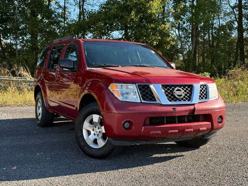 Used 2006 Nissan Pathfinder S image 12