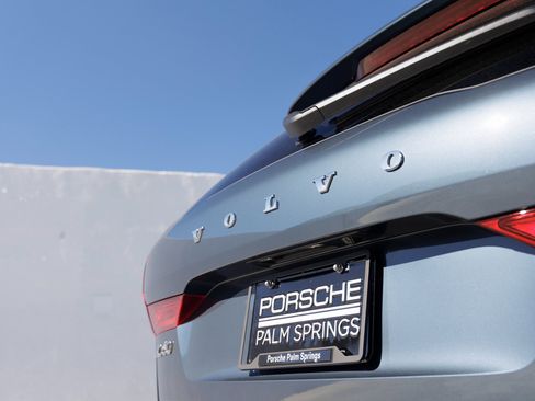 Used 2024 Volvo XC60 T8 Plus w/ Climate Package image 12