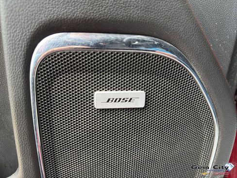 Used 2018 GMC Sierra 1500 SLT AWD/4WD image 28