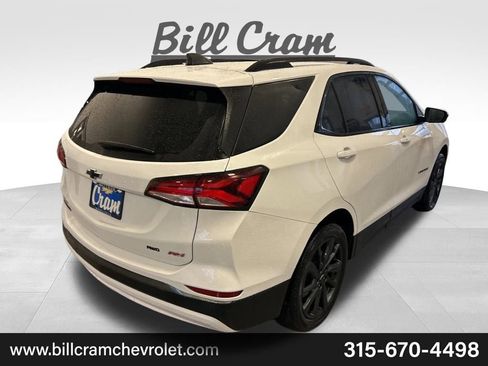 Used 2023 Chevrolet Equinox RS image 39
