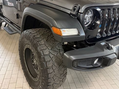 Used 2021 Jeep Wrangler Unlimited Sport image 20