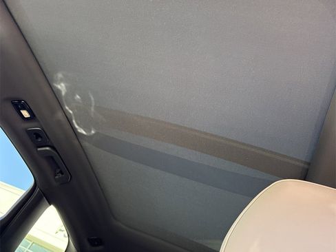 New 2026 Volvo XC60 B5 Core w/ Climate Package image 17