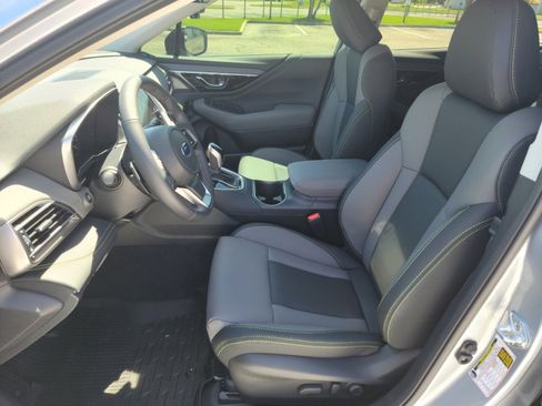 New 2025 Subaru Outback Onyx Edition XT w/ Tech Package 3 image 7