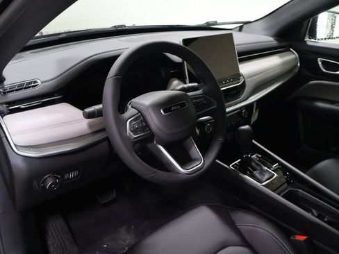New 2026 Jeep Compass Limited AWD/4WD image 21