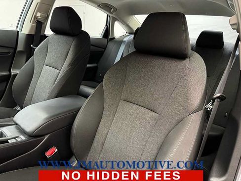 Used 2023 Honda Accord EX image 14