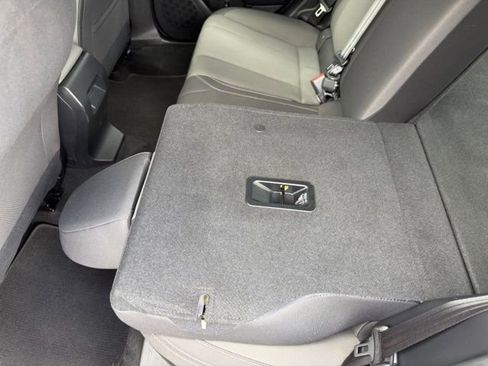 Used 2024 Subaru Crosstrek 2.0i image 20