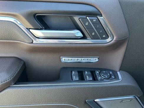 New 2026 GMC Sierra 1500 Denali w/ Denali Reserve Package image 11
