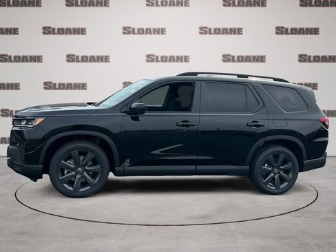 New 2026 Honda Pilot Sport image 2
