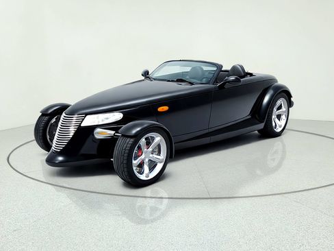 Used 2000 Plymouth Prowler RWD image 2