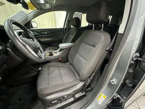 Used 2023 GMC Acadia SLE w/ Driver Convenience Package FWD image 23