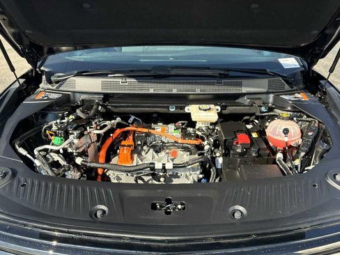 Certified 2024 Chevrolet Equinox EV RS image 30