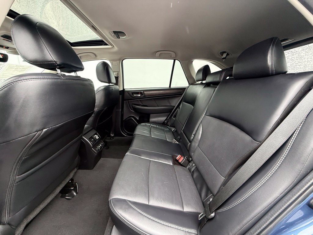 Used 2019 Subaru Outback 2.5i Limited w/ Popular Package #2 AWD/4WD image 18
