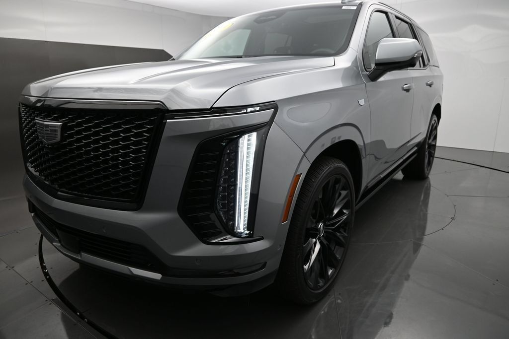Used 2026 Cadillac Escalade Platinum Sport w/ LPO, ONYX Package AWD/4WD image 48