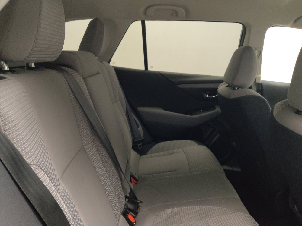 Used 2024 Subaru Outback Premium AWD/4WD image 19