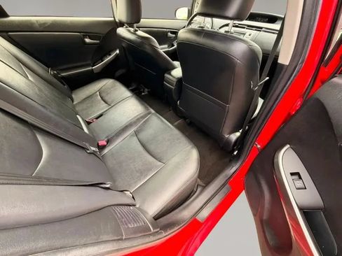 Used 2015 Toyota Prius Persona Series FWD image 8