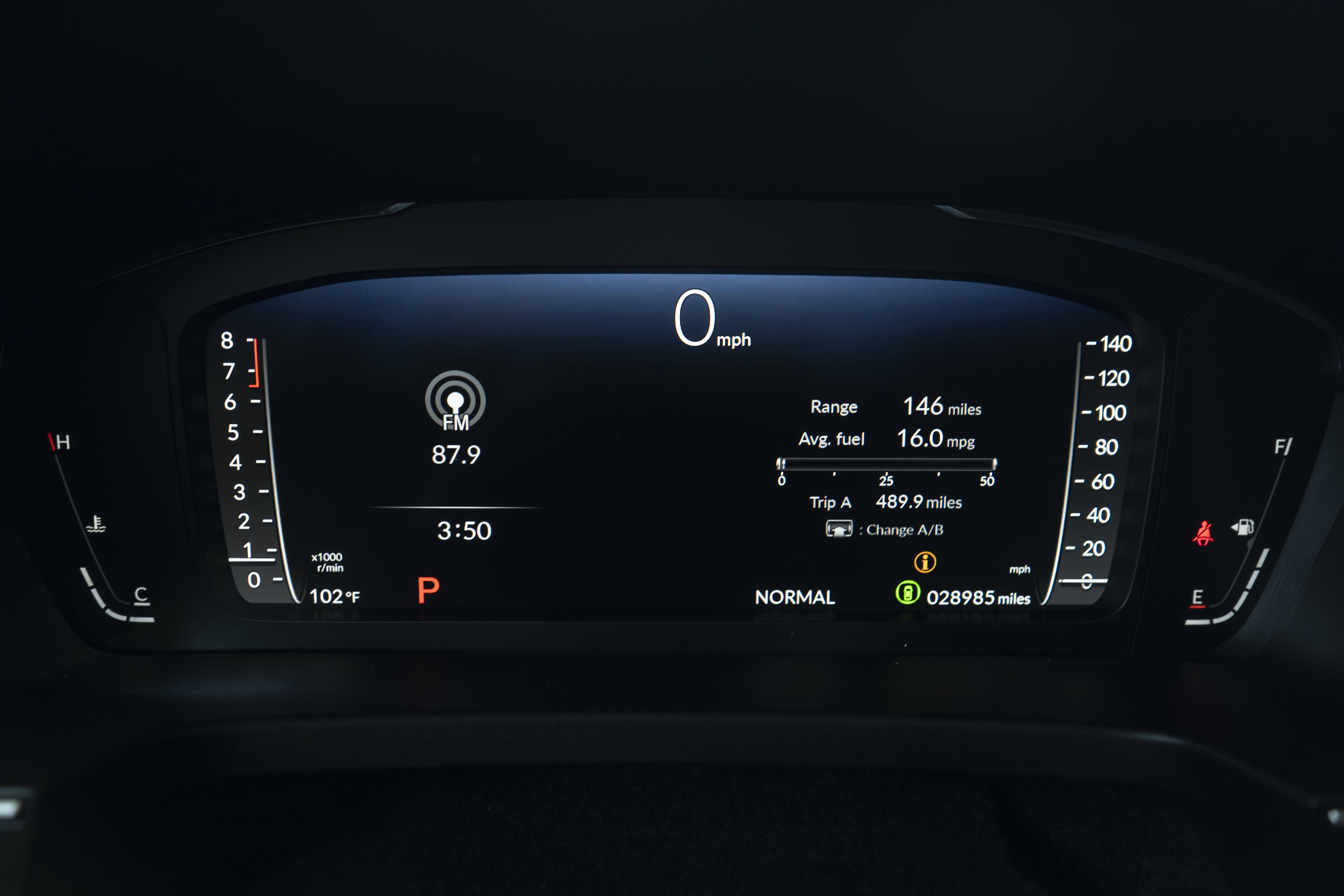 Certified 2025 Honda Pilot Elite image 23