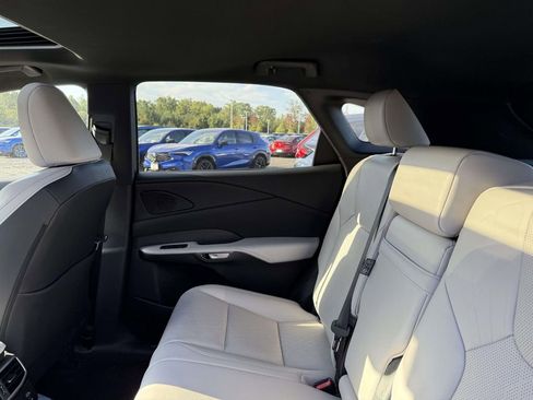 Used 2024 Lexus RX 350 Premium Plus image 18