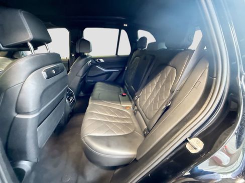 Used 2024 BMW X5 sDrive40i image 25