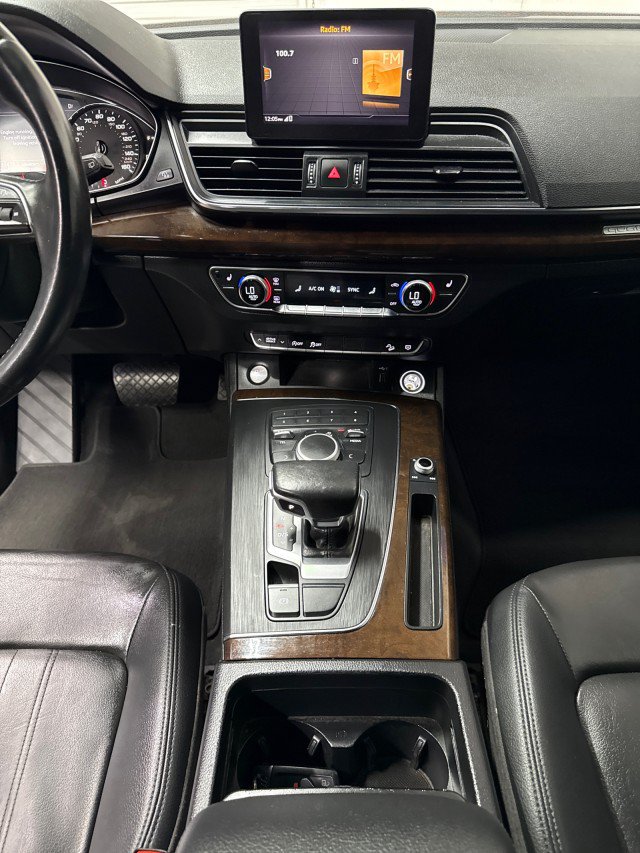 Used 2019 Audi Q5 2.0T Premium AWD/4WD image 17