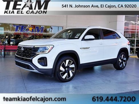 Used 2024 Volkswagen Atlas Cross Sport SE FWD image 5