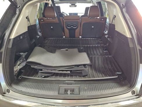 Used 2024 Acura MDX SH-AWD w/ Technology Package image 18
