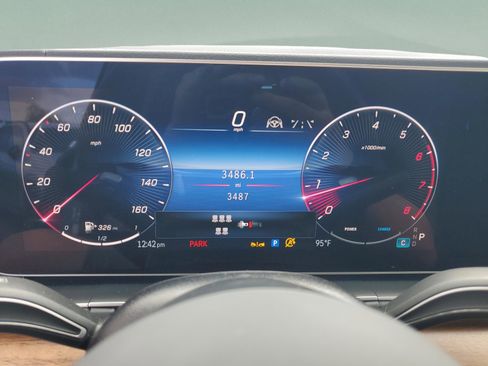 Certified 2025 Mercedes-Benz GLS 450 4MATIC image 29