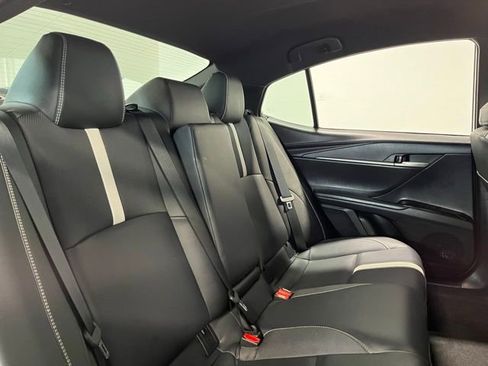 Used 2025 Toyota Camry SE FWD image 14