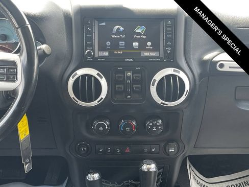 Used 2014 Jeep Wrangler Unlimited Sahara AWD/4WD image 25