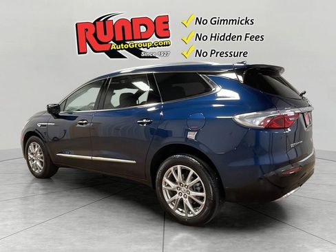Used 2023 Buick Enclave Premium w/ Experience Buick Package AWD/4WD image 4