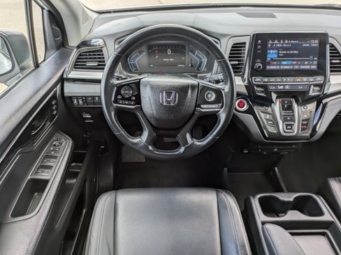 Used 2022 Honda Odyssey Touring image 16