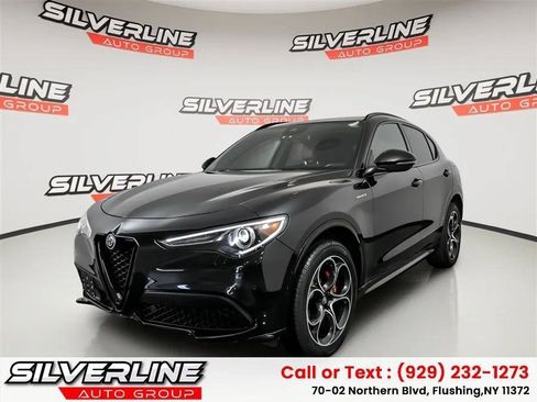 Used 2023 Alfa Romeo Stelvio Veloce AWD/4WD image 1