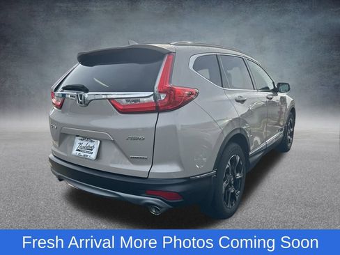 Used 2018 Honda CR-V Touring image 4