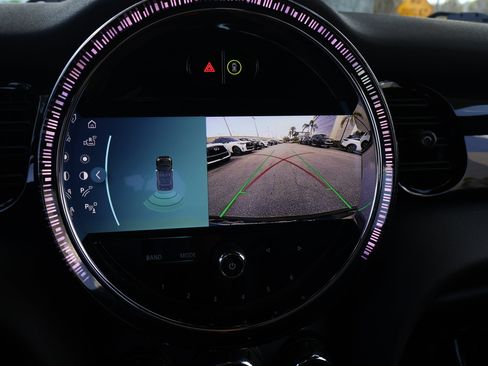 Used 2024 MINI Cooper S image 25