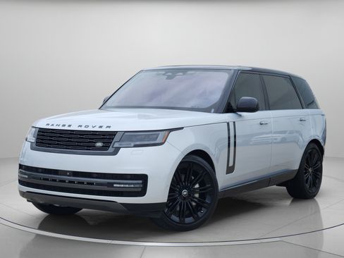 Used 2023 Land Rover Range Rover Long Wheelbase SE AWD/4WD image 1