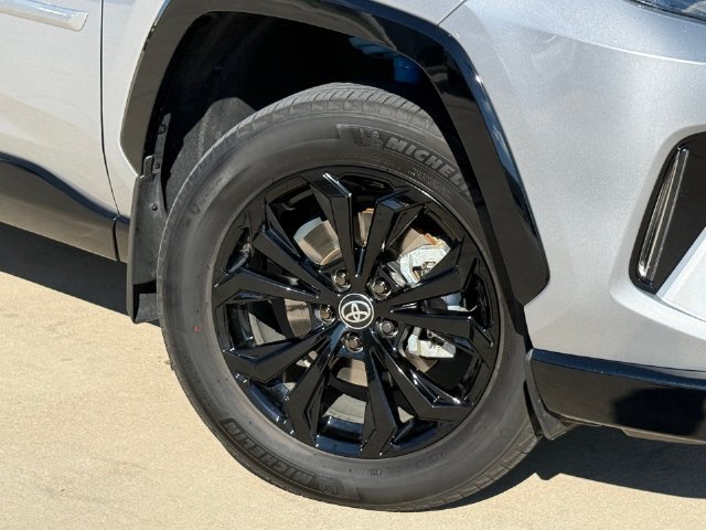 Used 2024 Toyota RAV4 XSE w/ Advanced Technology Package AWD/4WD image 2