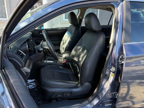 Used 2017 Subaru Legacy 3.6R Limited image 10