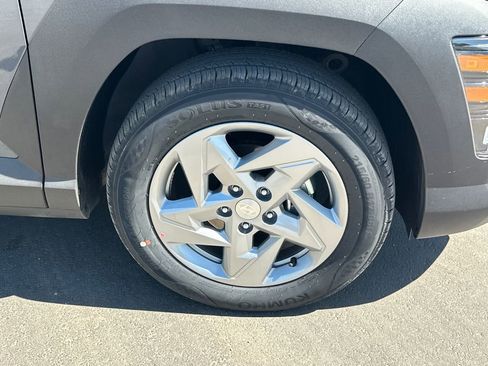 New 2026 Hyundai Kona SE FWD image 13
