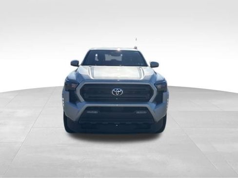 Used 2024 Toyota Tacoma SR5 image 8
